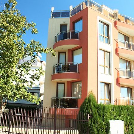 Fantasy Apartments Saint Constantine And Helena Resort Saints Constantine and Helena Екстер'єр фото