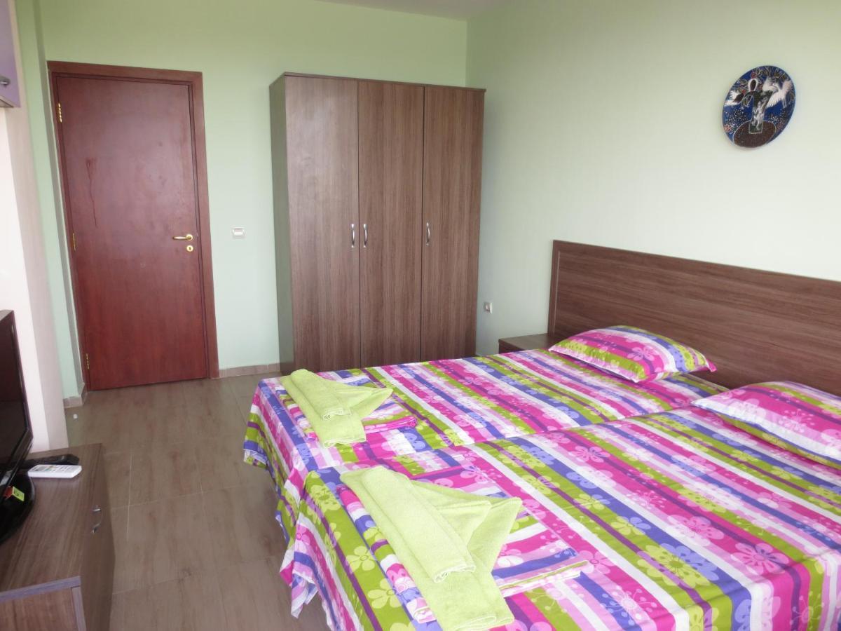 Fantasy Apartments Saint Constantine And Helena Resort Saints Constantine and Helena Екстер'єр фото