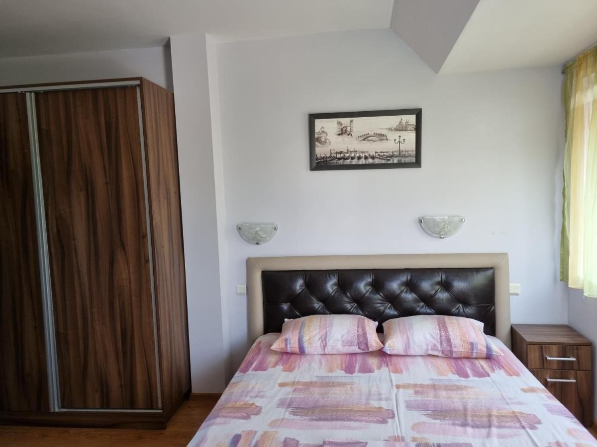 Fantasy Apartments Saint Constantine And Helena Resort Saints Constantine and Helena Екстер'єр фото