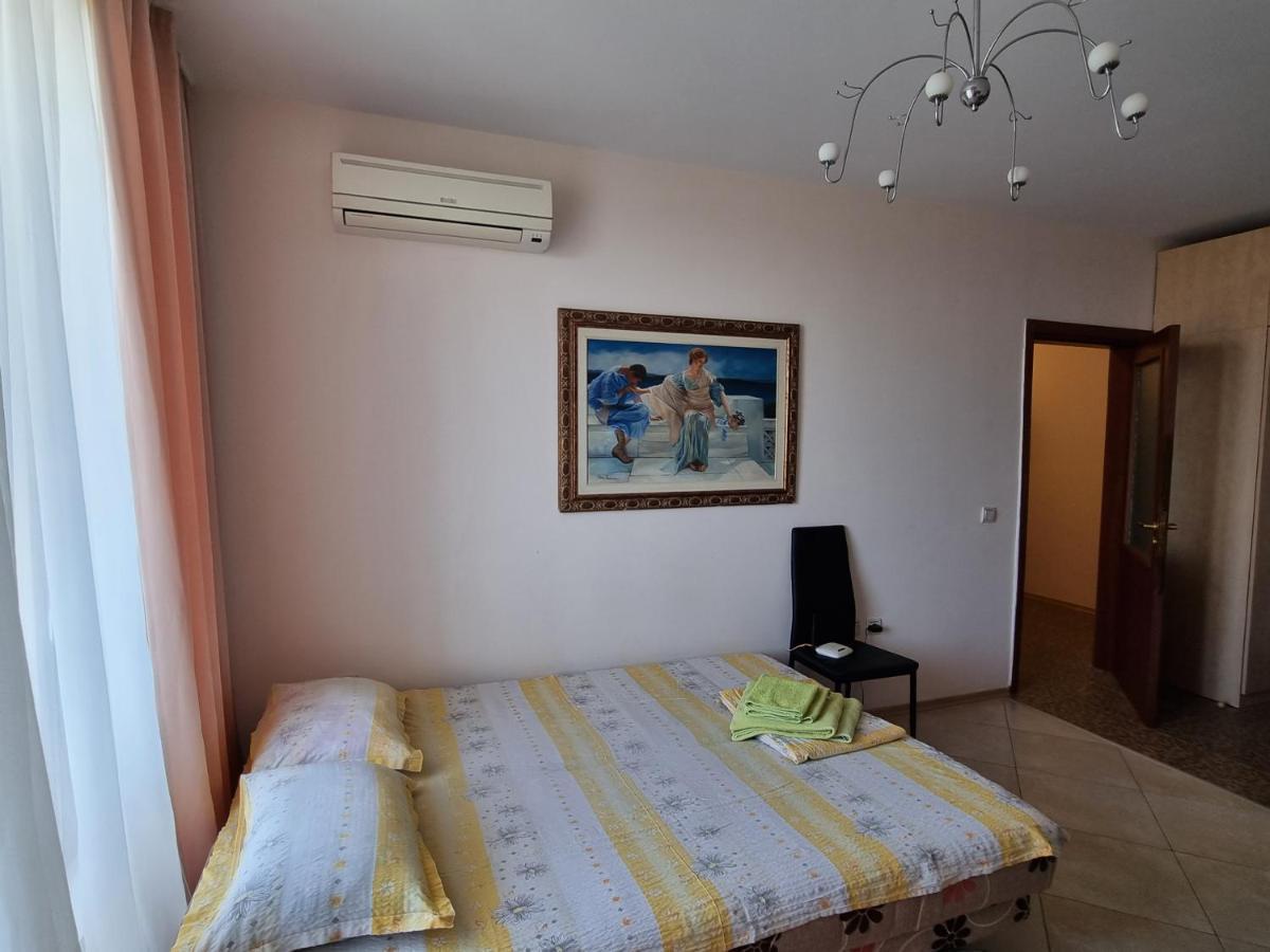 Fantasy Apartments Saint Constantine And Helena Resort Saints Constantine and Helena Екстер'єр фото