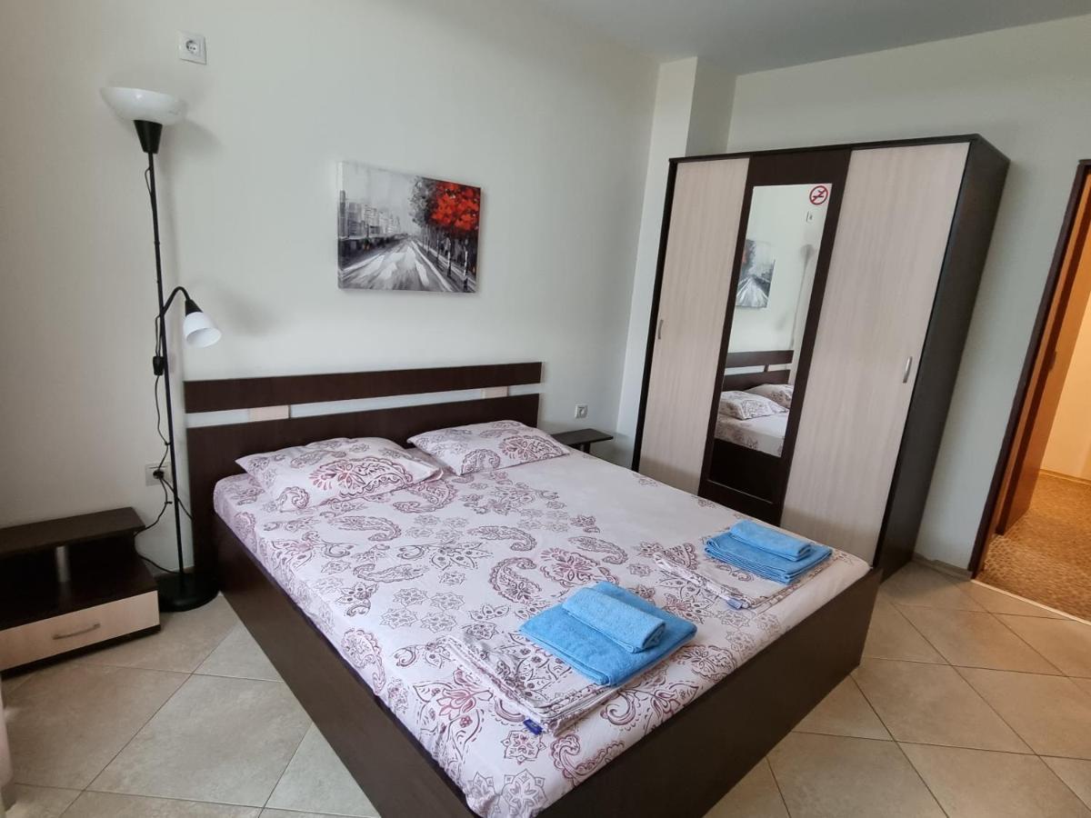 Fantasy Apartments Saint Constantine And Helena Resort Saints Constantine and Helena Екстер'єр фото