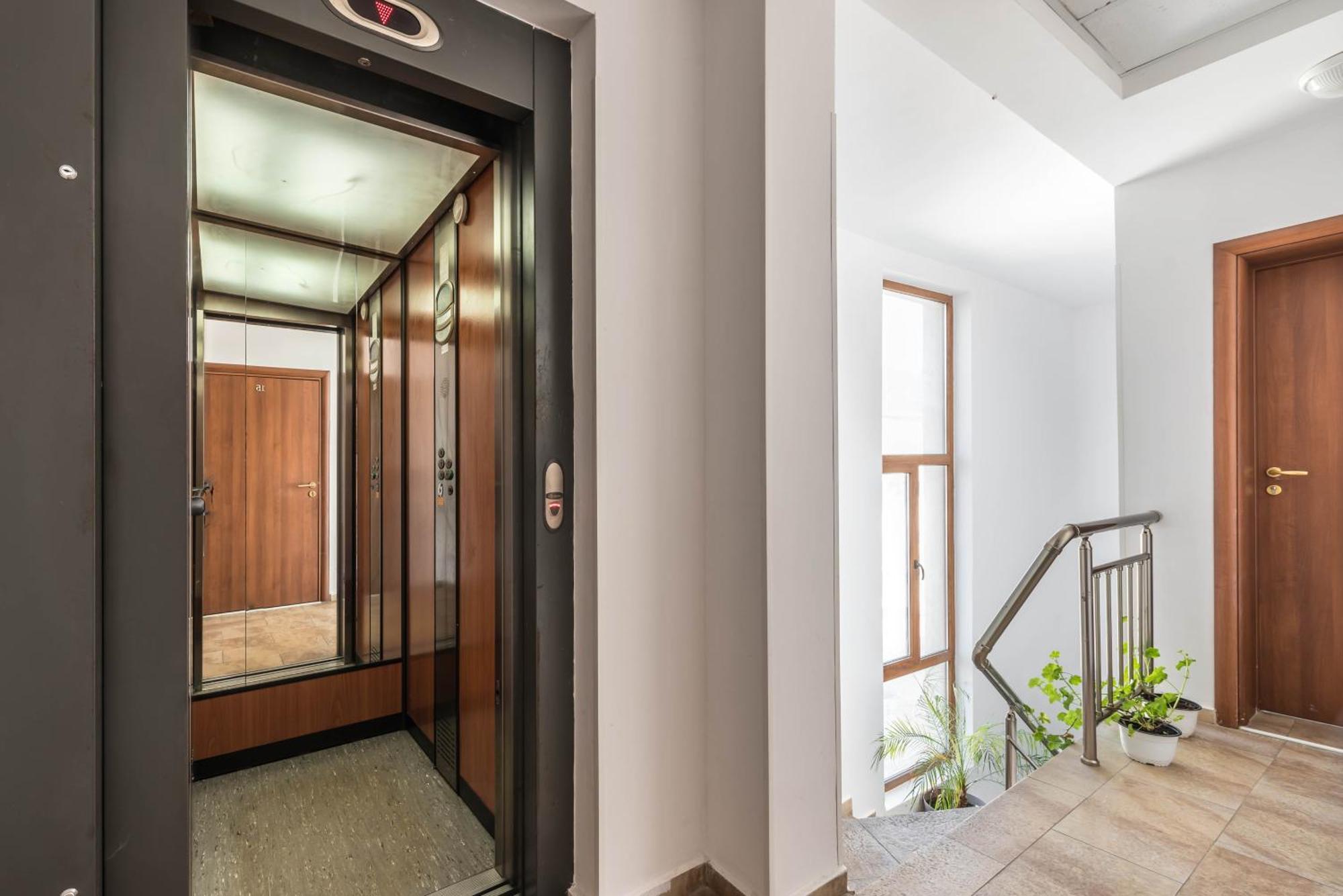 Fantasy Apartments Saint Constantine And Helena Resort Saints Constantine and Helena Екстер'єр фото